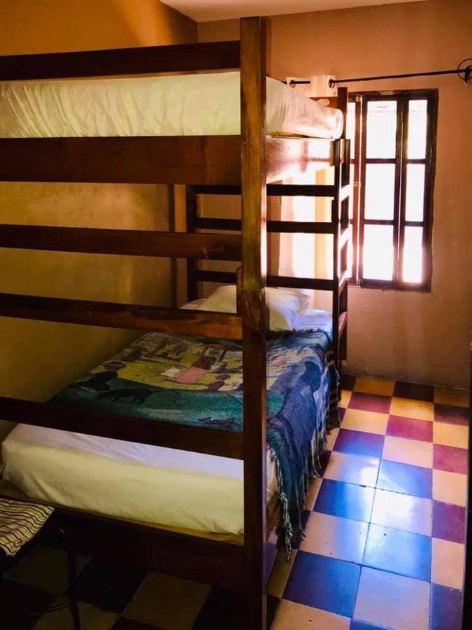 Hotel El Almendro Copan ภายนอก รูปภาพ