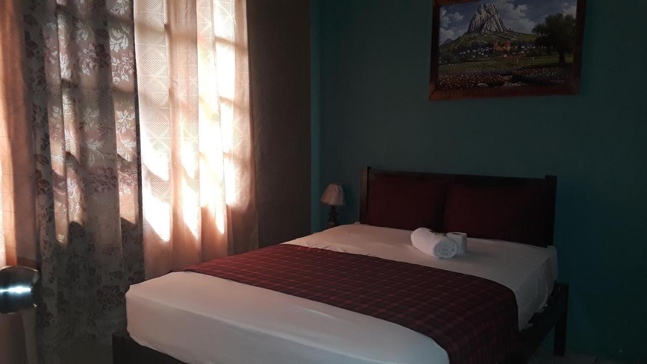 Hotel El Almendro Copan ภายนอก รูปภาพ